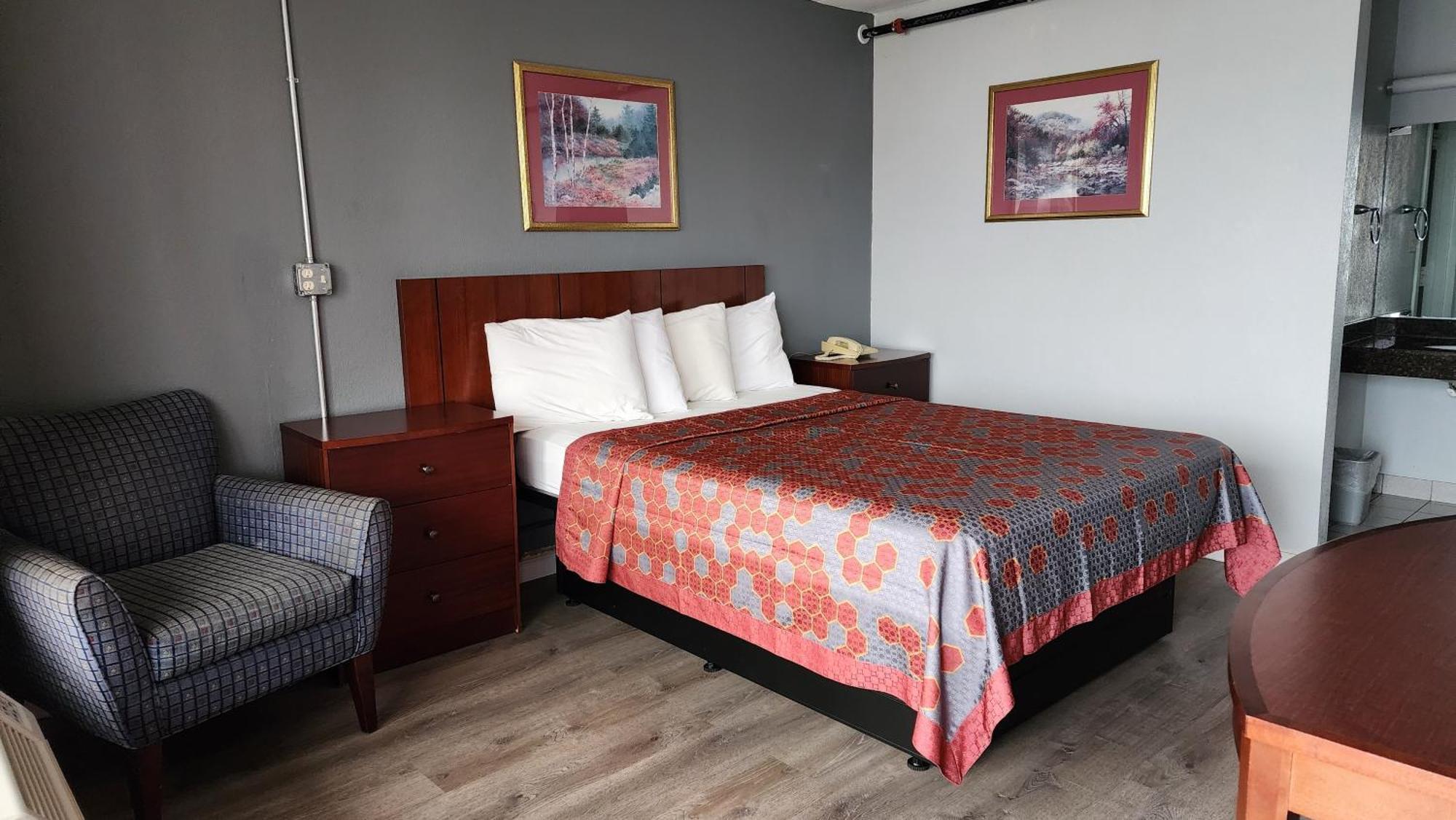 Starway Inn Лансинг Екстериор снимка